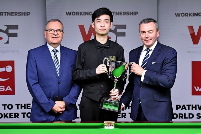 中尤为重要 中尤为重要