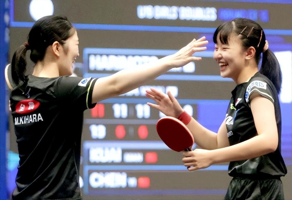 场里蔓延 场里蔓延