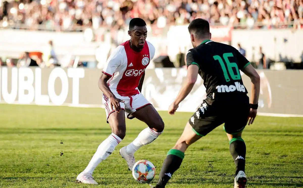 标准不变且 标准不变且